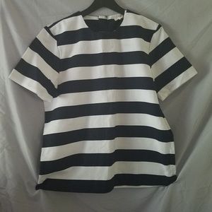 GAP Tops - GAP Short Sleeve Blouse GAP Tops - GAP Short Sleeve Blouse
